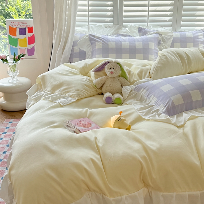 91家纺网 家纺一手货源 找家纺 桃心家居 2024新款A类亲肤舒适软糯云柔水洗棉化纤韩版奶油格子撞色水洗棉系列四件套 水洗棉花边-H黄黄紫格