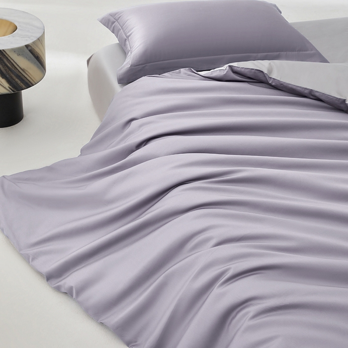 91家纺网 家纺一手货源 找家纺 轩和家居 2024新款A类50S贡缎长绒棉单被套系列 仙仙紫+雅士灰