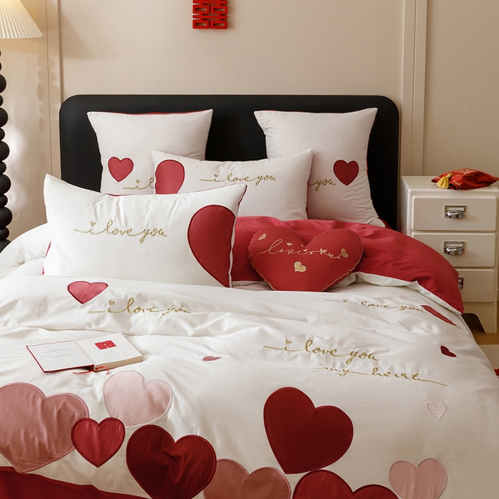 91家纺网 家纺一手货源 找家纺 （总）星野 2024秋冬新款100支长绒棉加厚磨毛刺绣贴布绣四件套-爱浪漫