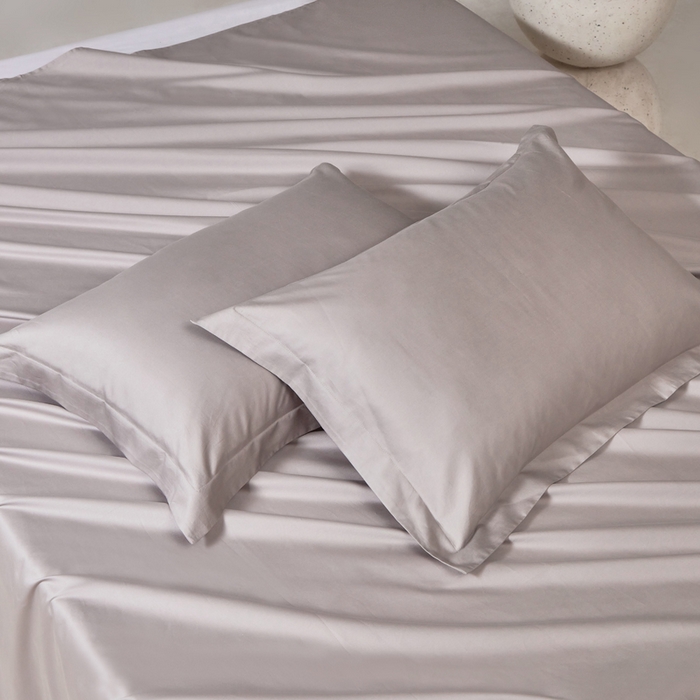 91家纺网 家纺一手货源 找家纺 轩和家居 2024新款A类50S贡缎长绒棉单枕套系列 雅士灰