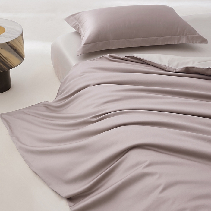 91家纺网 家纺一手货源 找家纺 轩和家居 2024新款A类50S贡缎长绒棉单被套系列 丹麦紫+迷雾灰