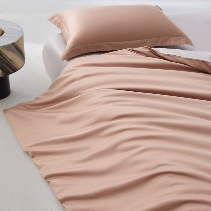 91家纺网 家纺一手货源 找家纺 轩和家居 2024新款A类50S贡缎长绒棉单被套系列 罗卡芙+迷雾灰