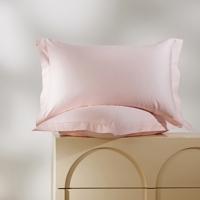 91家纺网 家纺一手货源 找家纺 轩和家居 2024新款A类50S贡缎长绒棉单枕套系列 蜜桃粉