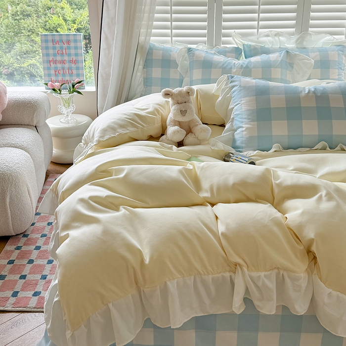 91家纺网 家纺一手货源 找家纺 桃心家居 2024新款A类亲肤舒适软糯云柔水洗棉化纤韩版奶油格子撞色水洗棉系列四件套 水洗棉花边-H黄黄蓝格