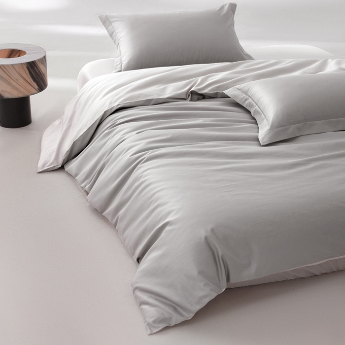 91家纺网 家纺一手货源 找家纺 轩和家居 2024新款A类50S贡缎长绒棉单被套系列 雅士灰+迷雾灰