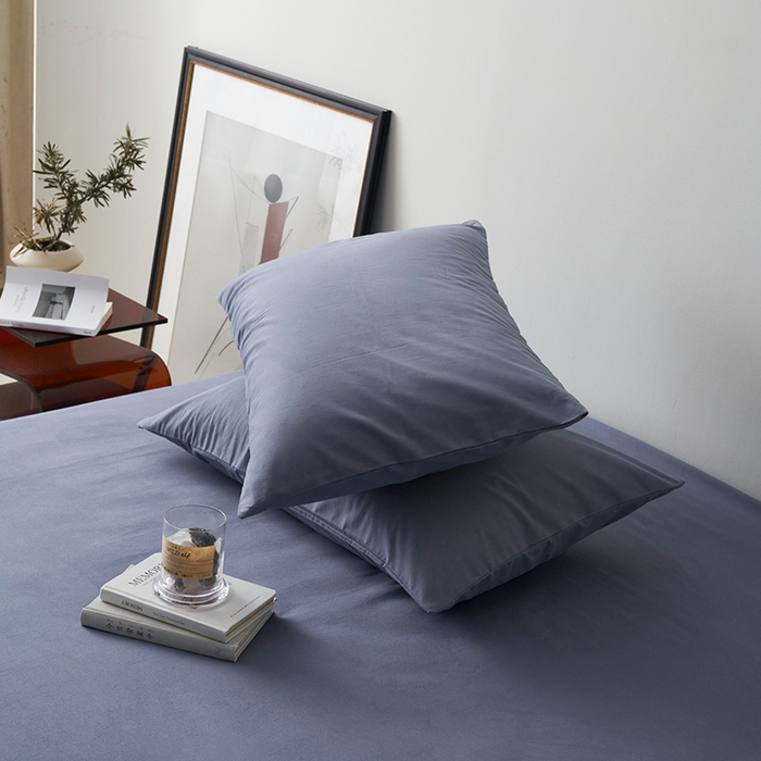 91家纺网 家纺一手货源 找家纺 2024新款全棉加厚磨毛纯色单枕套系列 烟蓝