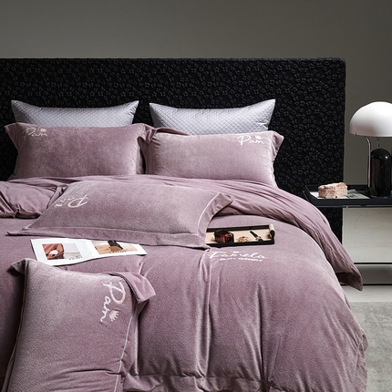 91家纺网 家纺一手货源 找家纺 （总）2024新款360g立体云剪绒四件套-潘多拉