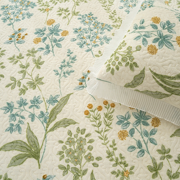 91家纺网 家纺一手货源 找家纺 冬然 2024新款牛奶绒床盖榻榻米床盖炕盖浪漫花季