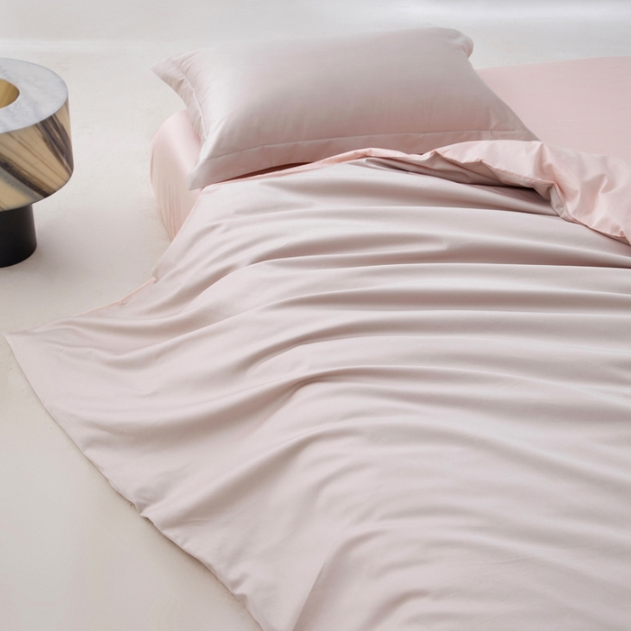 91家纺网 家纺一手货源 找家纺 轩和家居 2024新款A类50S贡缎长绒棉单被套系列 迷雾灰+夏恋粉