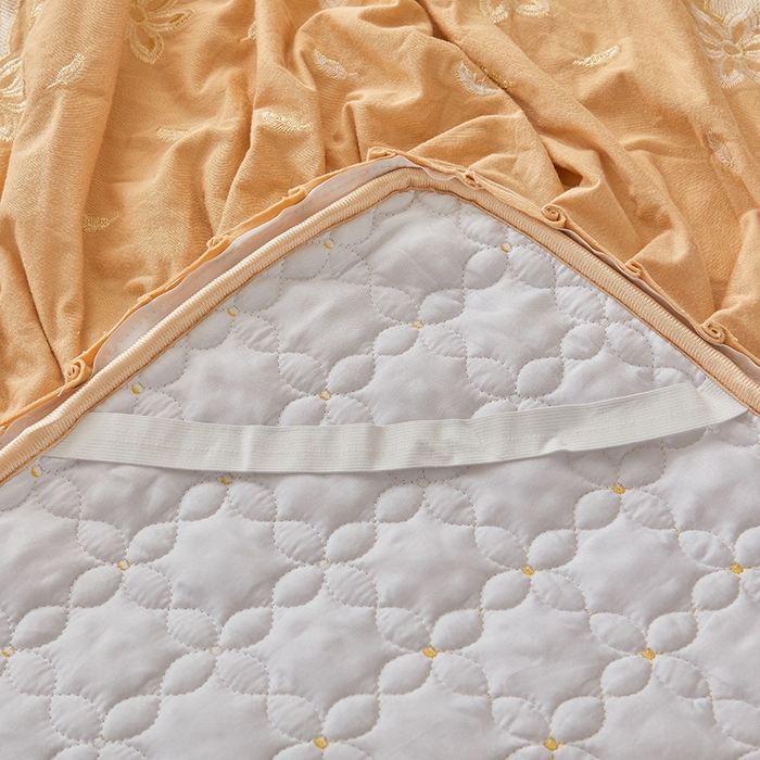 91家纺网 家纺一手货源 找家纺 虹星家纺 2024新款可拆卸宝宝绒夹棉床裙三四件套-盛世芳华 盛世芳华 暖杏