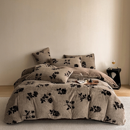 91家纺网 家纺一手货源 找家纺 （总）网客家纺 2024新款兔毛绒牛奶绒印花四件套-繁花系列