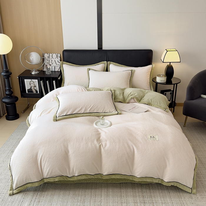 91家纺网 家纺一手货源 找家纺 欧邦 新款新款纯色牛奶绒夹棉床盖四件套 米白+芥黄