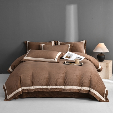 91家纺网 家纺一手货源 找家纺 网客家纺 2024新款minmin牛奶绒刺绣四件套 minmin-泰迪棕