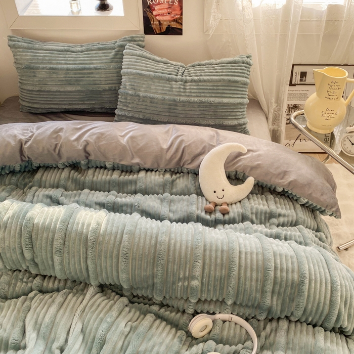 91家纺网 家纺一手货源 找家纺 2025新款秋冬澳密绒保暖四件套-雪瑞系列 雪瑞-蓝色