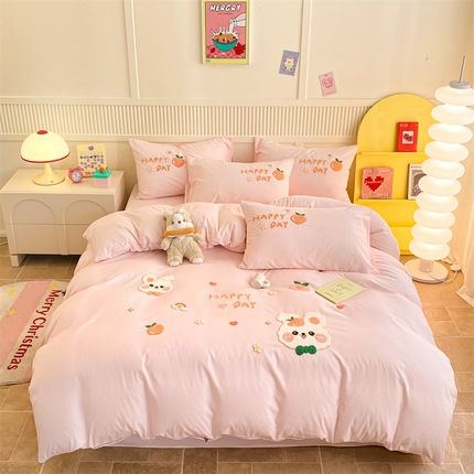 91家纺网 家纺一手货源 找家纺 （总）一左一右 2024新款亲肤磨毛水洗棉立体毛巾绣花卡通四件套儿童学生三件套床笠（提供买家秀）