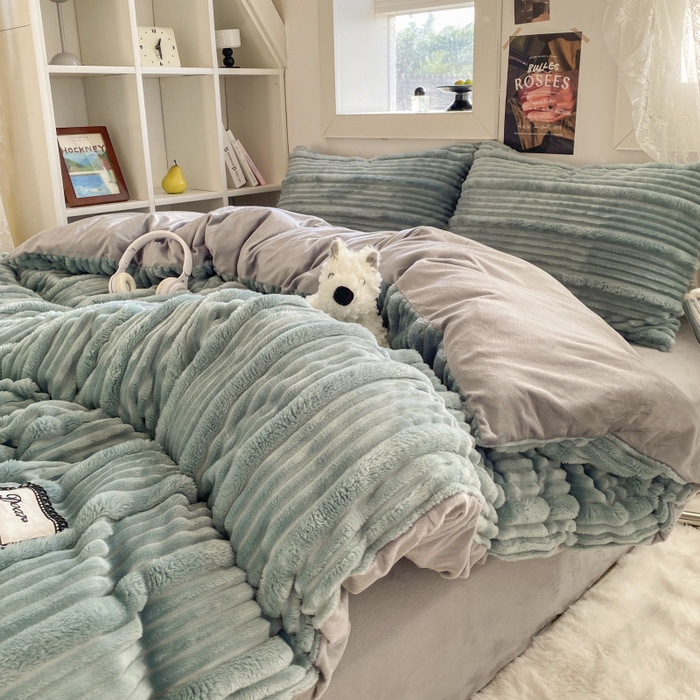 91家纺网 家纺一手货源 找家纺 2025新款秋冬澳密绒保暖四件套-雪瑞系列 雪瑞-蓝色