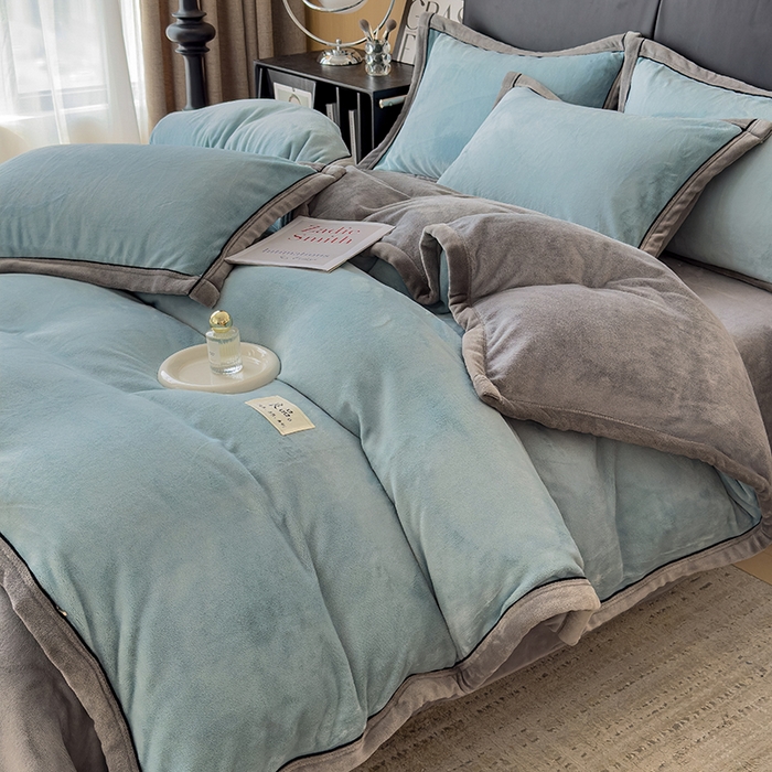 91家纺网 家纺一手货源 找家纺 欧邦 新款新款纯色牛奶绒夹棉床盖四件套 天蓝+浅灰