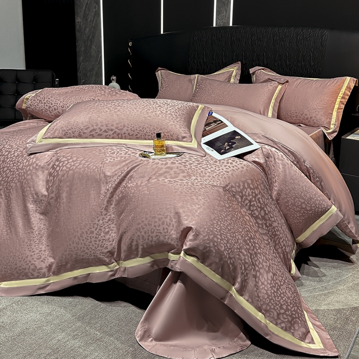 91家纺网 家纺一手货源 找家纺 2024新款轻奢双拼角全棉提花四件套 豹纹-樱花粉