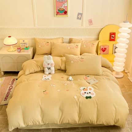 91家纺网 家纺一手货源 找家纺 （总）一左一右 2024新款亲肤磨毛水洗棉立体毛巾绣花卡通四件套儿童学生三件套床笠（提供买家秀）