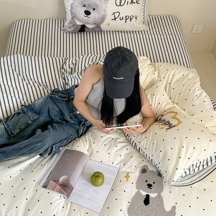 91家纺网 家纺一手货源 找家纺 2024新款全棉数码毛巾绣ins系列四件套 狗狗先生