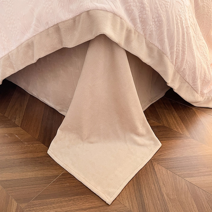 91家纺网 家纺一手货源 找家纺 2024新款A类雕花绒牛奶绒四件套宝宝绒婴儿绒床单被套保暖套件新品-米鹿提 白桃色