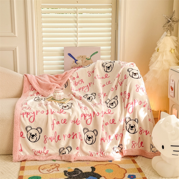 91家纺网 家纺一手货源 找家纺 我心家纺 2024新款高克重羊羔绒毛毯毯子 俏皮熊