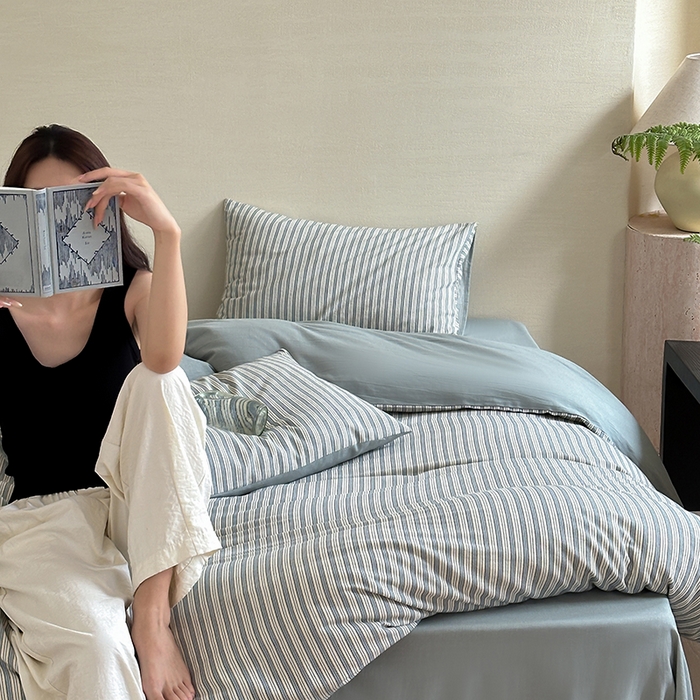 91家纺网 家纺一手货源 找家纺 2024新款全棉水洗提花工艺四件套-时光巴黎 巴黎蓝条