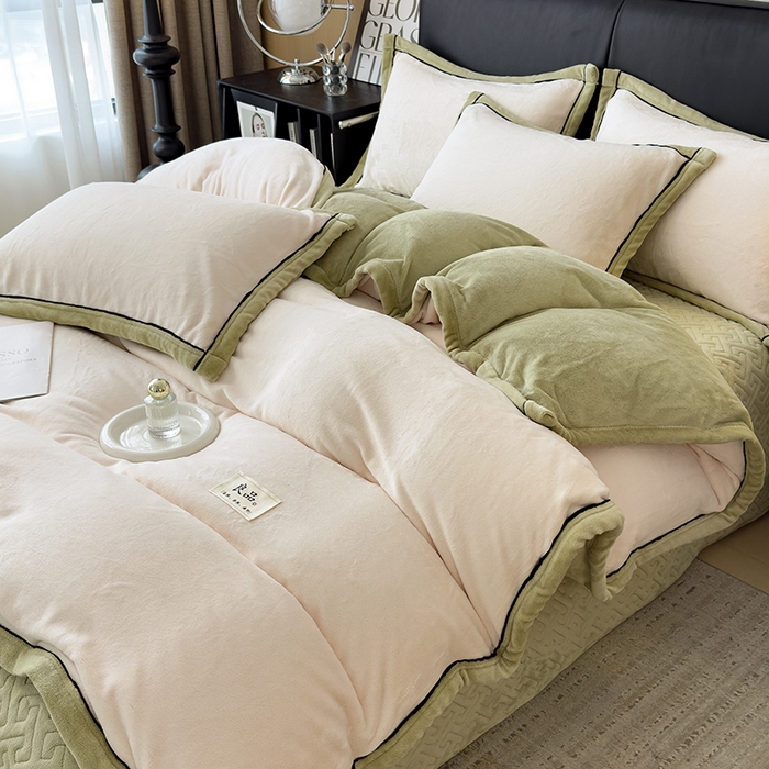 91家纺网 家纺一手货源 找家纺 欧邦 新款新款纯色牛奶绒夹棉床盖四件套 米白+芥黄