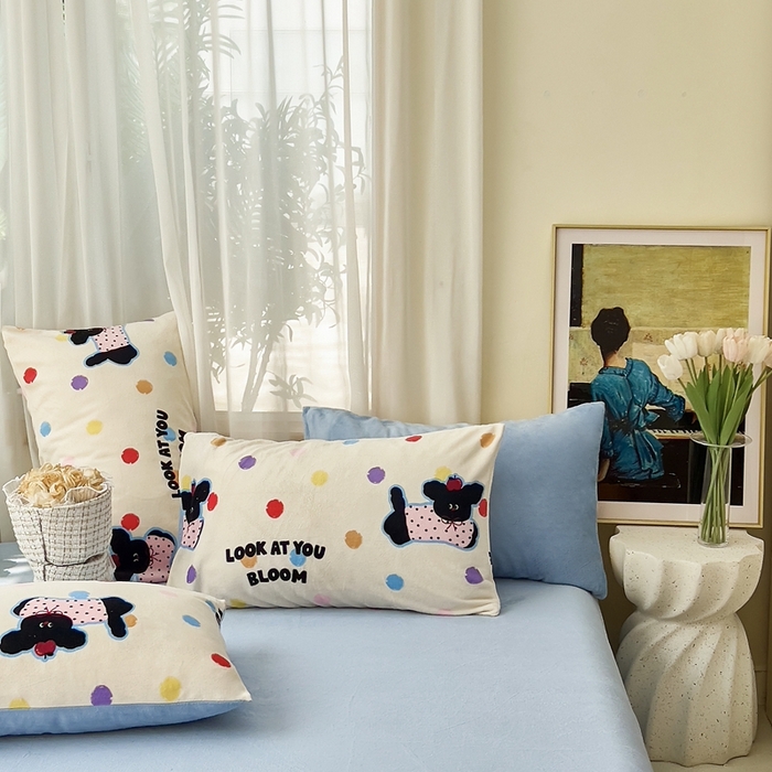 91家纺网 家纺一手货源 找家纺 美派工厂店 2024新款牛奶绒印花四件套 波点狗