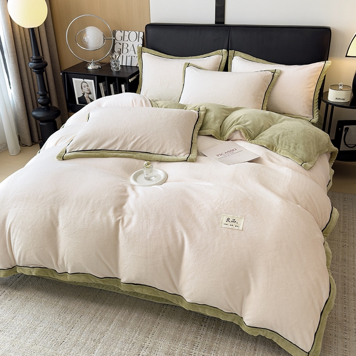 91家纺网 家纺一手货源 找家纺 欧邦 新款新款纯色牛奶绒夹棉床盖四件套 米白+芥黄