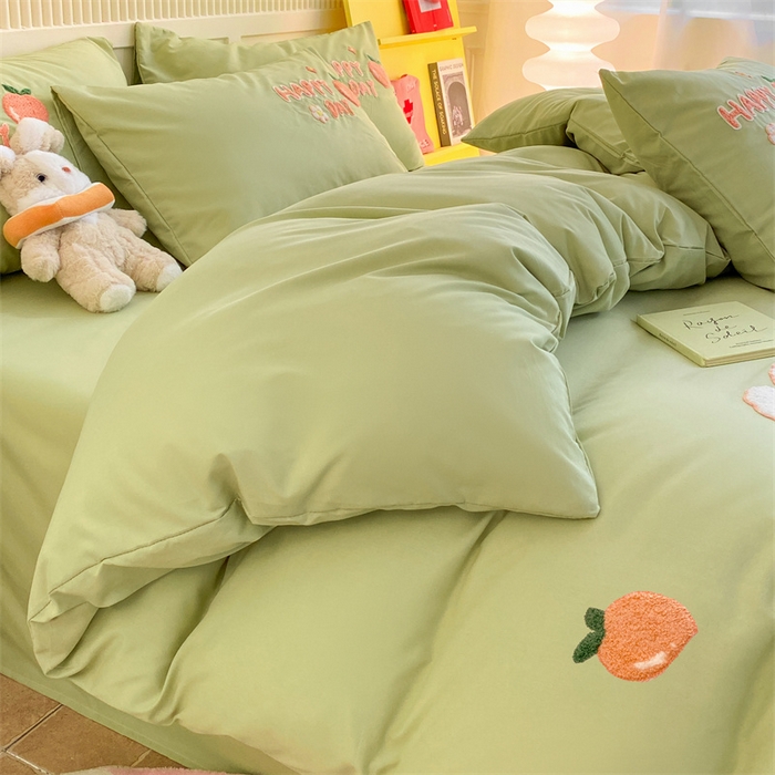 91家纺网 家纺一手货源 找家纺 一左一右 2024新款亲肤磨毛水洗棉立体毛巾绣花卡通四件套儿童学生三件套床笠（提供买家秀） 快乐兔兔-浅绿
