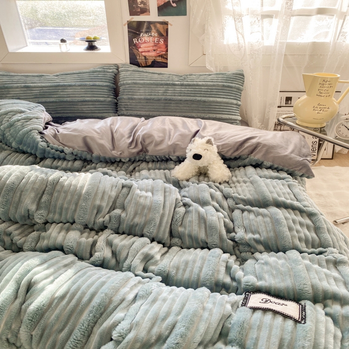 91家纺网 家纺一手货源 找家纺 2025新款秋冬澳密绒保暖四件套-雪瑞系列 雪瑞-蓝色