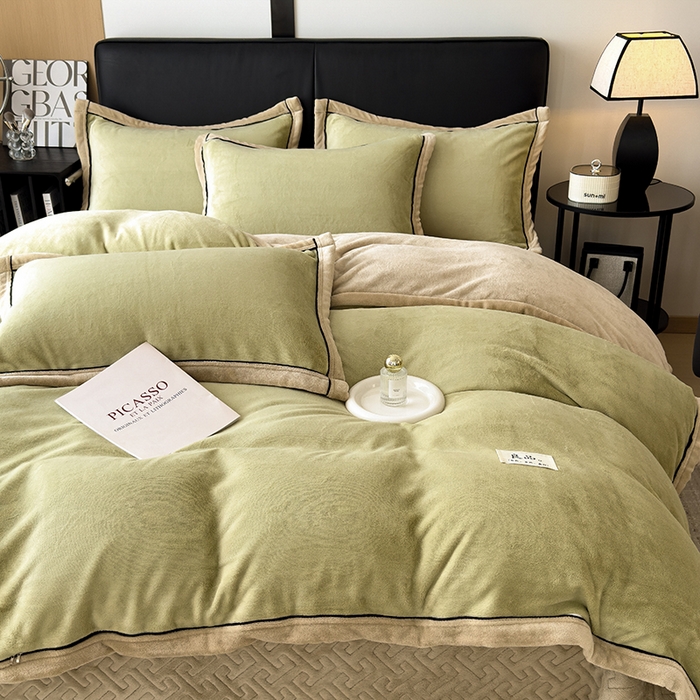 91家纺网 家纺一手货源 找家纺 欧邦 新款新款纯色牛奶绒夹棉床盖四件套 芥黄+卡其