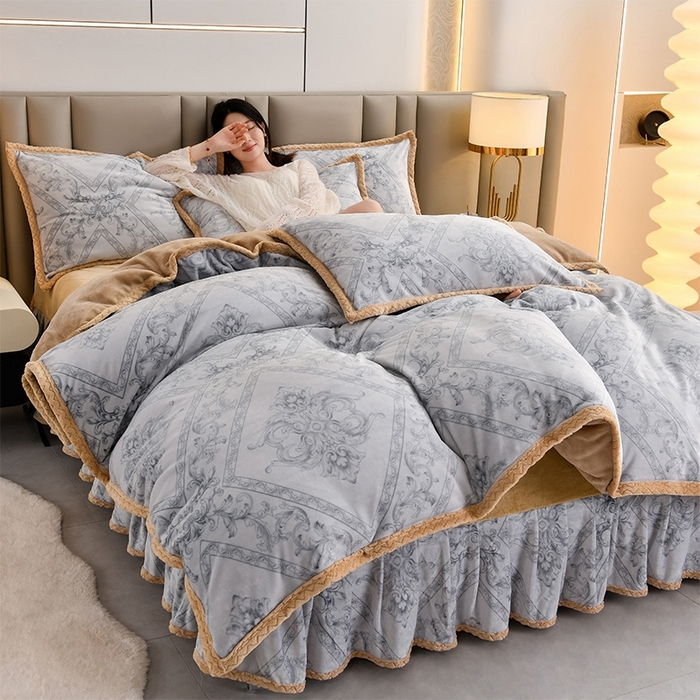 91家纺网 家纺一手货源 找家纺 星窝 2025新款直播9斤高克重冰岛臻棉绒印花牛奶绒四件套（控价标准不低于139）初遇灰