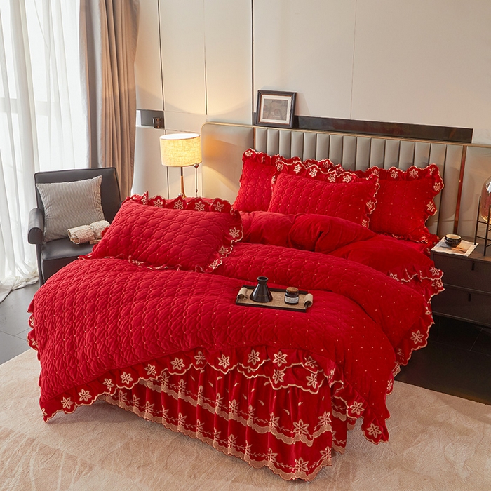 91家纺网 家纺一手货源 找家纺 虹星家纺 2024新款可拆卸宝宝绒夹棉床裙三四件套-盛世芳华 盛世芳华 大红