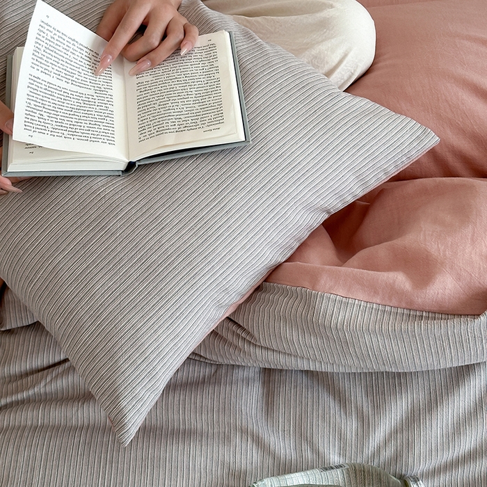 91家纺网 家纺一手货源 找家纺 2024新款全棉水洗提花工艺四件套-时光巴黎 时光蓝条