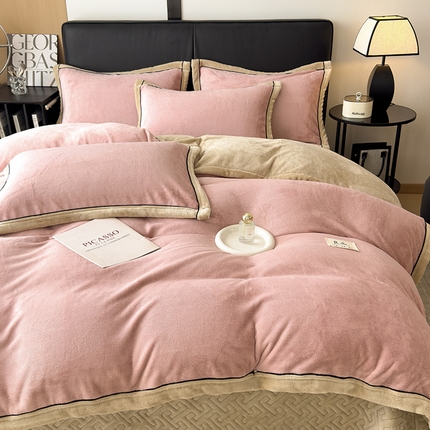 91家纺网 家纺一手货源 找家纺 （总）欧邦 新款新款纯色牛奶绒夹棉床盖四件套