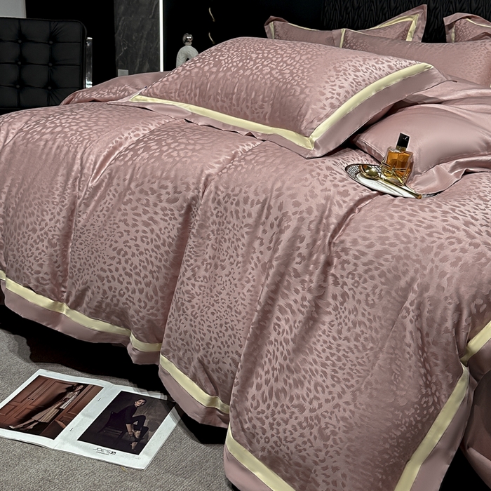 91家纺网 家纺一手货源 找家纺 2024新款轻奢双拼角全棉提花四件套 豹纹-樱花粉