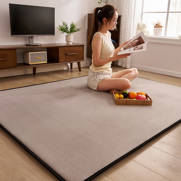 91家纺网 家纺一手货源 找家纺 2024新款高克重牛奶绒海绵地垫 浅咖