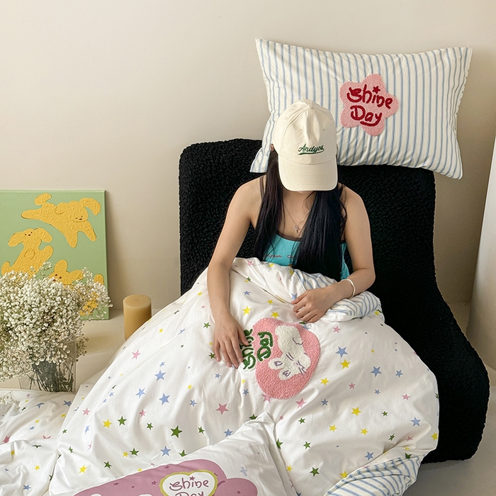 91家纺网 家纺一手货源 找家纺 2024新款全棉数码毛巾绣ins系列四件套 沙发兔