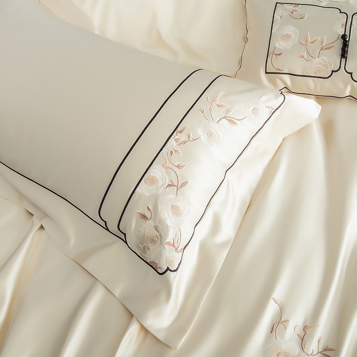 91家纺网 家纺一手货源 找家纺 （总）2024新款亲肤舒适时尚轻奢四件套--幸福里-奶昔白