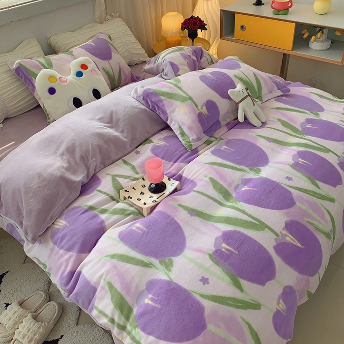 91家纺网 家纺一手货源 找家纺 莱豫家纺 2024新款牛奶绒印花四件套 郁金香紫