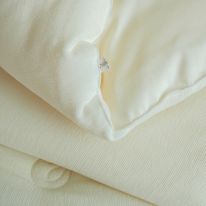 91家纺网 家纺一手货源 找家纺 丽卡家纺 2024新款热艾家春秋被 白色