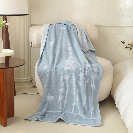 91家纺网 家纺一手货源 找家纺 悦然毛巾被 2024新款7A抗菌浴巾70*140cm 7A抗菌 刺玫雾蓝