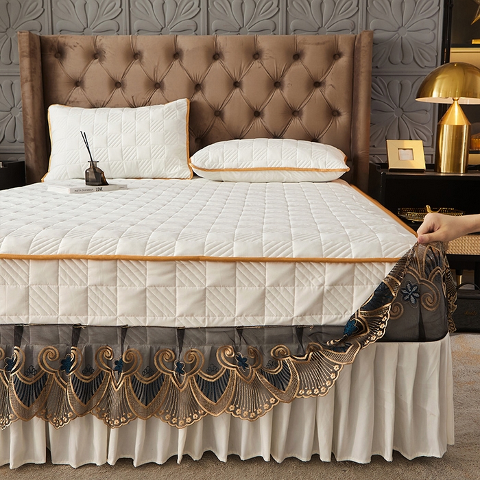 91家纺网 家纺一手货源 找家纺 锦逸家居 2024新款加厚磨毛轻奢夹棉床裙床笠三件套系列 佳人-米白