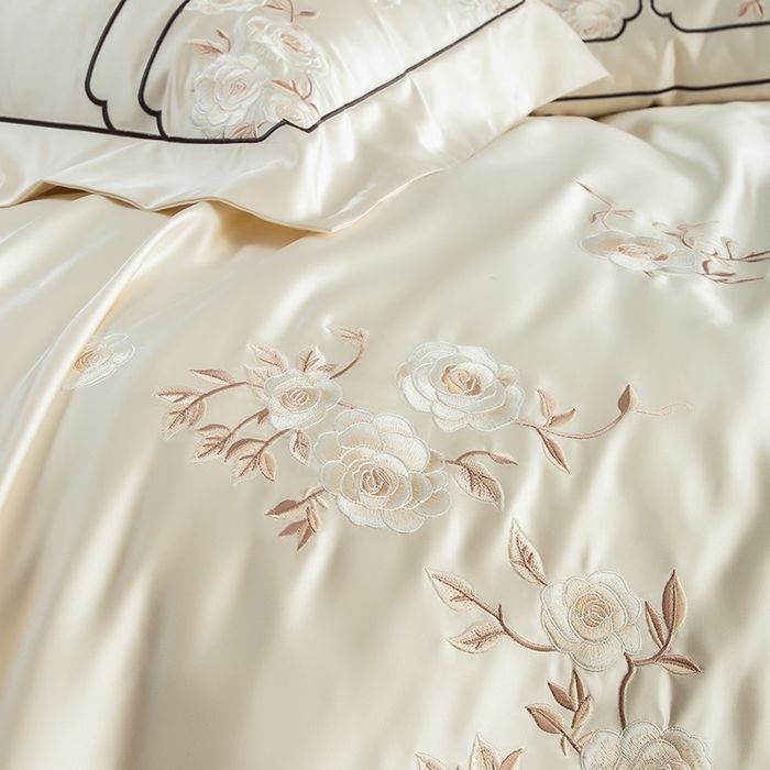 91家纺网 家纺一手货源 找家纺 （总）2024新款亲肤舒适时尚轻奢四件套--幸福里-奶昔白