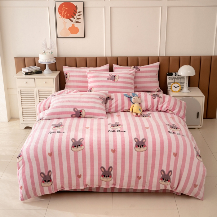 91家纺网 家纺一手货源 找家纺 乐居坊 2024新款高克重牛奶绒印花保暖四件套 可爱多-粉