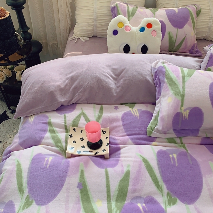 91家纺网 家纺一手货源 找家纺 莱豫家纺 2024新款牛奶绒印花四件套 郁金香紫