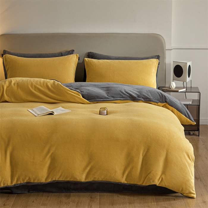91家纺网 家纺一手货源 找家纺 凡客家居 2024新款A类加厚230克纯色双拼牛奶绒四件套 姜黄+深灰