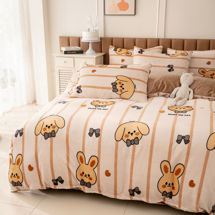 91家纺网 家纺一手货源 找家纺 乐居坊 2024新款高克重牛奶绒印花保暖四件套 绅士伙伴